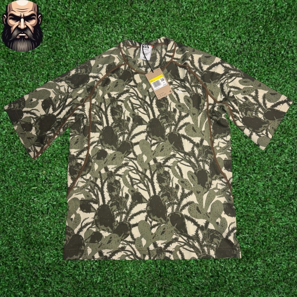 Nike Acg Chinati TShirt Green Camo Short Sleeve Crew Neck HV0587-229 Mens Size S